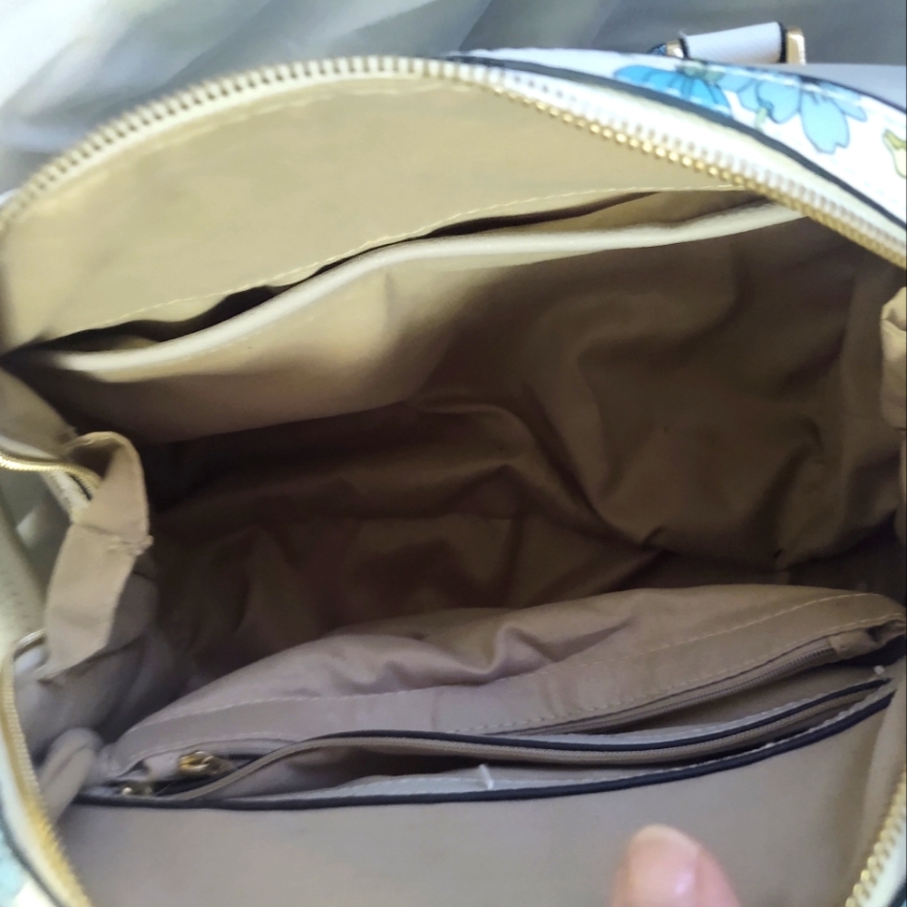 Spring Handbag - image 4